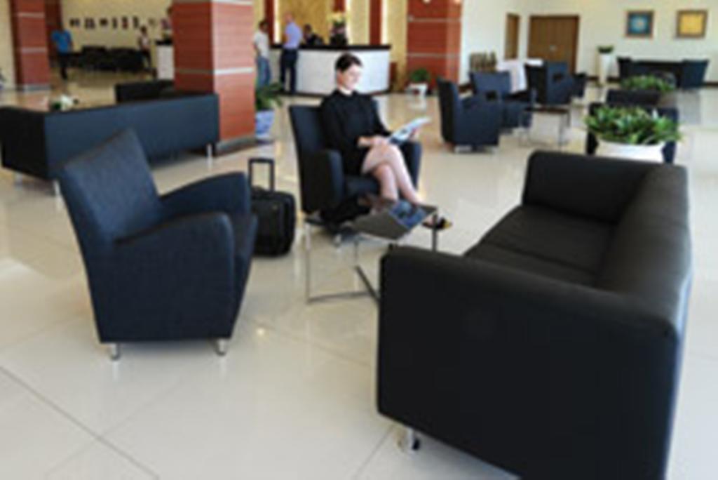 דילי Timor Plaza Hotel & Apartments מראה חיצוני תמונה